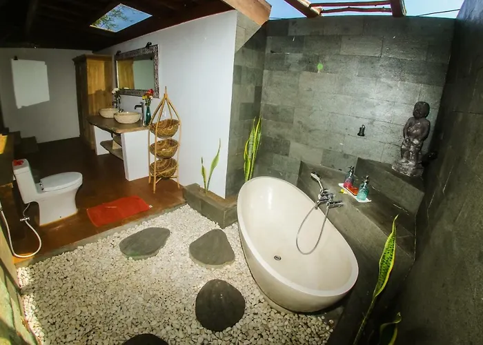 Parco vacanze Flower Balangan 3*